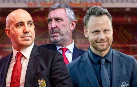 截胡！曼联猛攻周薪 30 万欧冠巨星，阿森纳抢先接触也没用