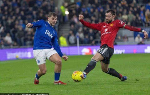 B费庆祝，谢什科秒回：曼联逆转水晶宫，红魔信念再现！