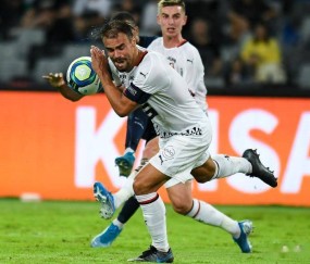 法甲：雷恩主场对阵巴黎圣日耳曼，临时主帅带队迎战七连胜榜首巴黎，比分预测赛事分析