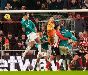 利物浦1-0桑德兰 距欧战区仅差3分