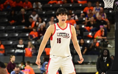 杨瀚森神奇9投9中砍20分9篮板5助 混音不敌奥斯汀马刺