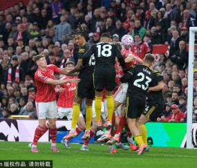 英超-迪亚洛绝平 曼联2分钟内丢2球2-2森林结束三连胜