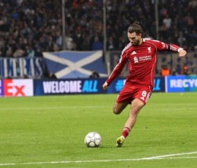 又帅又能踢！欧冠官方晒出索博数据：10场5球4助攻