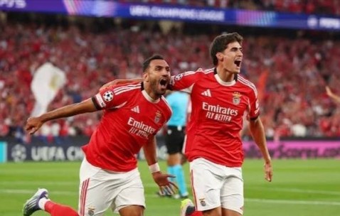 3连胜VS2连败！纽卡豪阵迎穆帅，1人状态成欧冠胜负手？