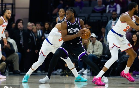 德罗赞27+6+5拉文25分 国王轻取尼克斯迎三连胜