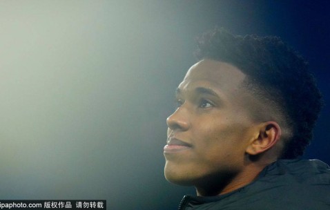 德拉普：巴萨很强但我们知道他们防线提得很高 埃斯特旺前途无量