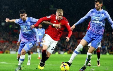 扎心！塞尔塔全场零射正输3球，博洛尼亚狂射近20脚仍落败，意甲欧战岌岌可危