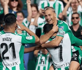 西甲保级与冲欧的生死博弈！贝蒂斯主场残阵迎敌，巴伦西亚客场能否绝境求生？