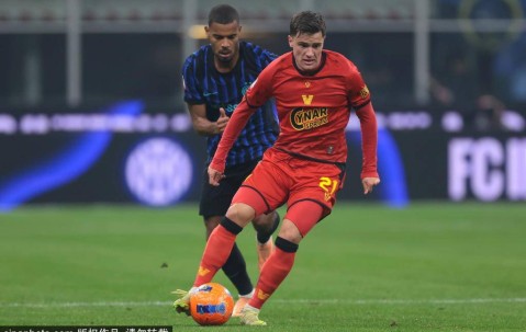 意甲焦点战：国际米兰4-0大胜科莫，路易斯·恩里克闪耀圣西罗