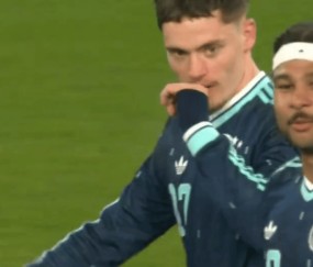 第86分钟绝杀！疯狂进球大战：轰入7球，利物浦球星一战封神：独造4球