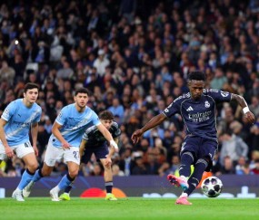 欧冠之夜：曼城1-5惨败皇马 巴黎8-2血洗切尔西 黑马3-0被逆转出局