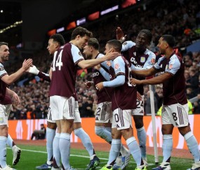 7-1大胜狂飙！英超劲旅阿斯顿维拉九连胜创辉煌，挺进欧联杯半决赛