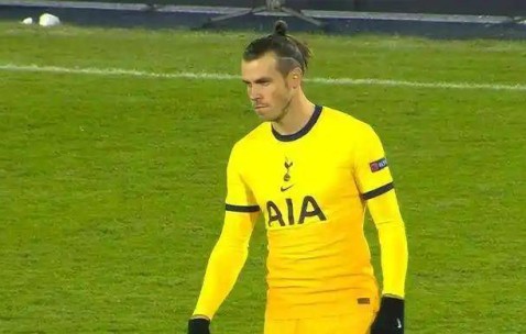 热刺上岸维拉落水！一场2-1引发英欧冠资格与保级格局同步打乱！