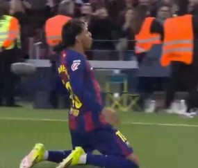 远射绝技！亚马尔滑跪庆祝刷新西甲单季纪录，5场连续贡献6球助攻