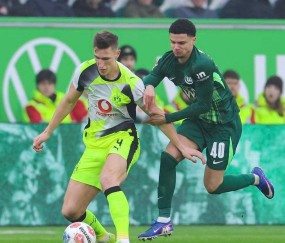 德甲最新积分榜更新：多特蒙德强势逼近拜仁，争冠形势愈加激烈