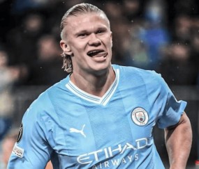 曼城2-0战胜阿森纳夺联赛杯 哈兰德表现引关注